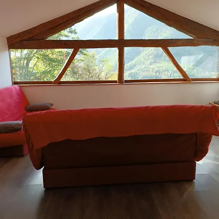 Les Des Pics Chalet Riverenert